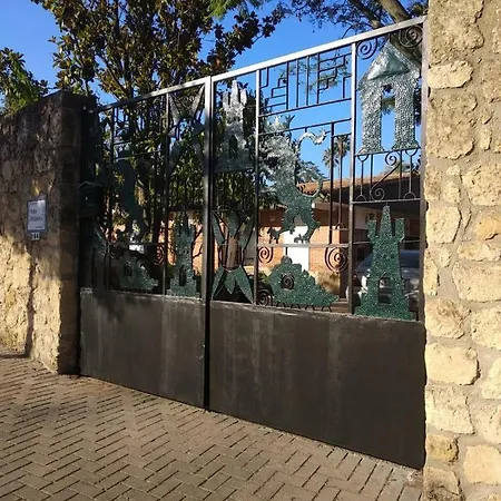 Fantastico Chalet Con Piscina En Avenida Del Brillante *